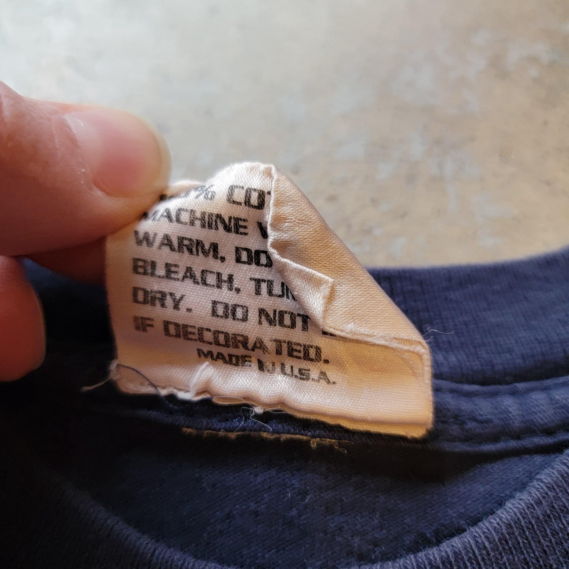 Vintage 90s Hook-ups T-shirt | Charlie's Angels | Size M | Navy Blue