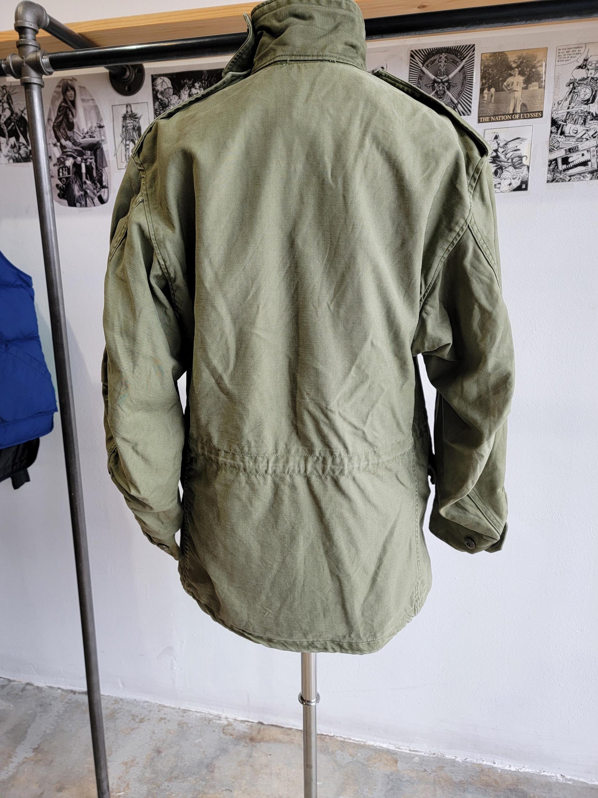 Vintage 1950s Korean War Era m1951 Field COAT | US Military | Size Small