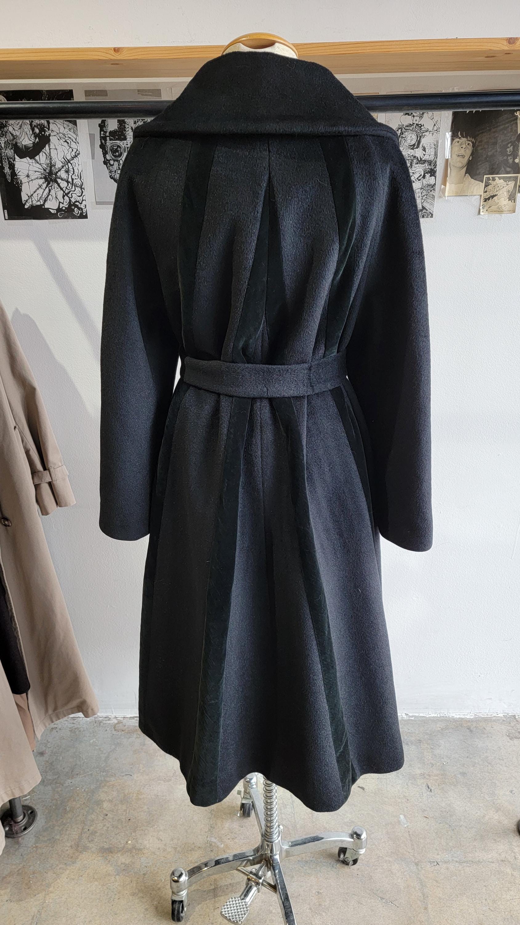 Vintage 1950s Lilli Ann Wool and Velvet Swing Coat | Black | Belted | Rainbow Tafetta lining