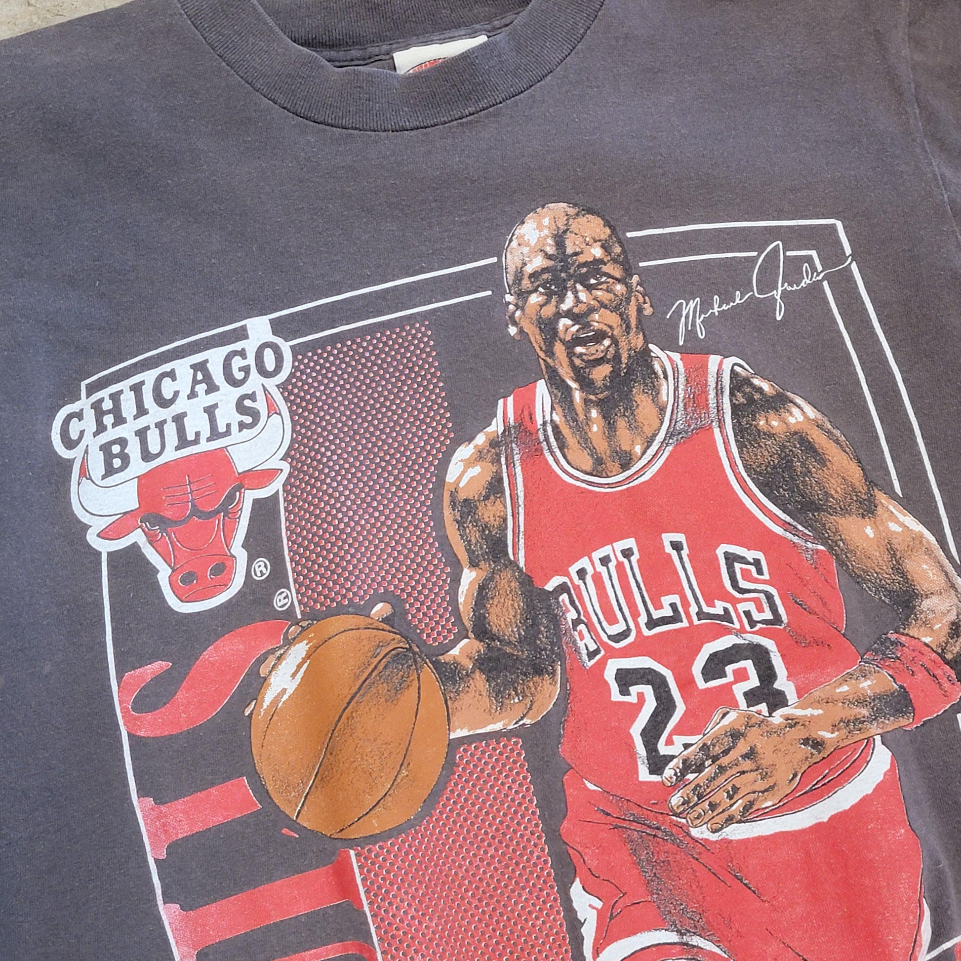 Vintage 90s Michael Jordan Chicago Bulls T-shirt | Nutmeg Mills | Size M | Stats | 2 Sided