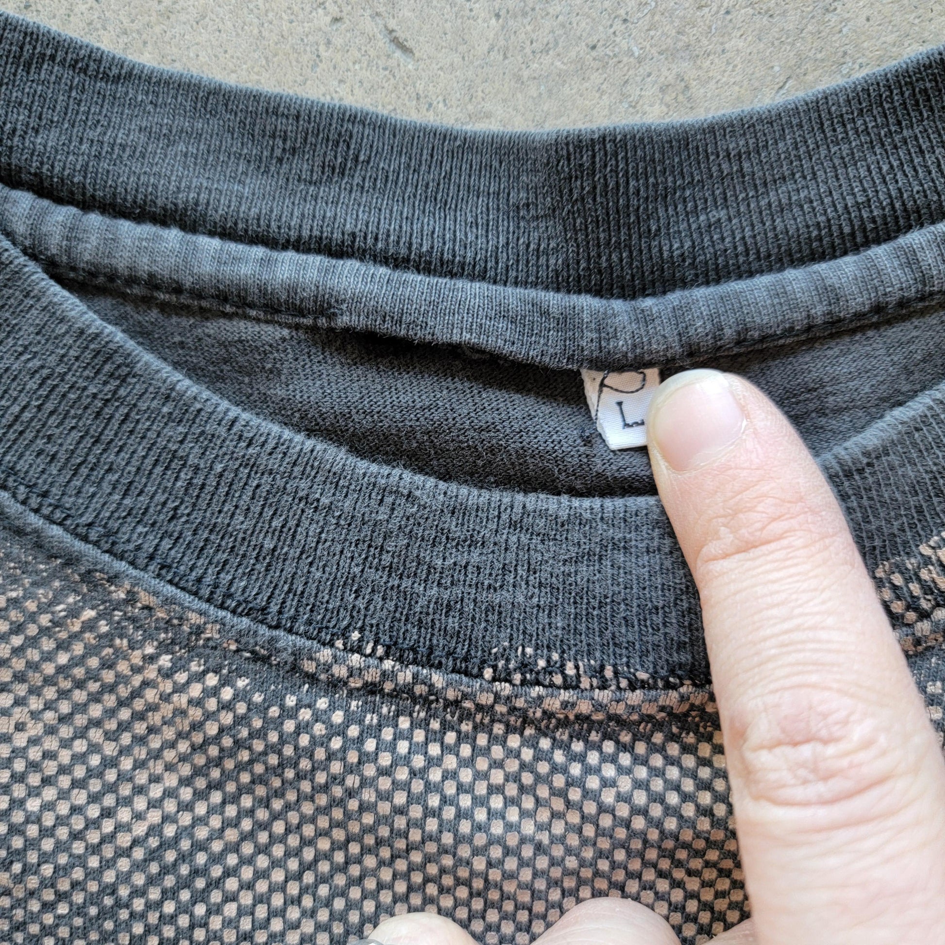 Vintage 90s Bob Marley All Over Print T-Shirt | Rap Tee | Reggae | Rastaman Vibration | Size Large | Faded | Perfectly Worn