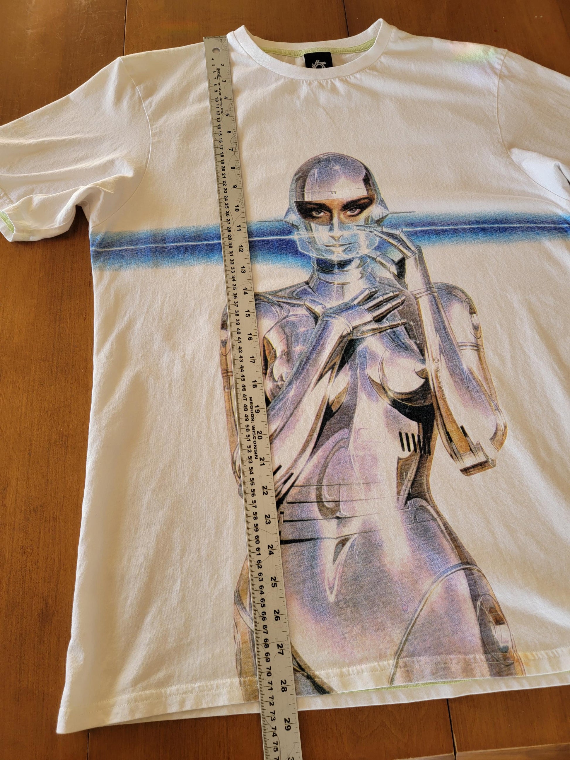 2009 Hajime Sorayama Sexy Robot T-Shirt | Medium to Large | Japanese Art | Sixpack France | Limited Edition | Super Rare | High Quality