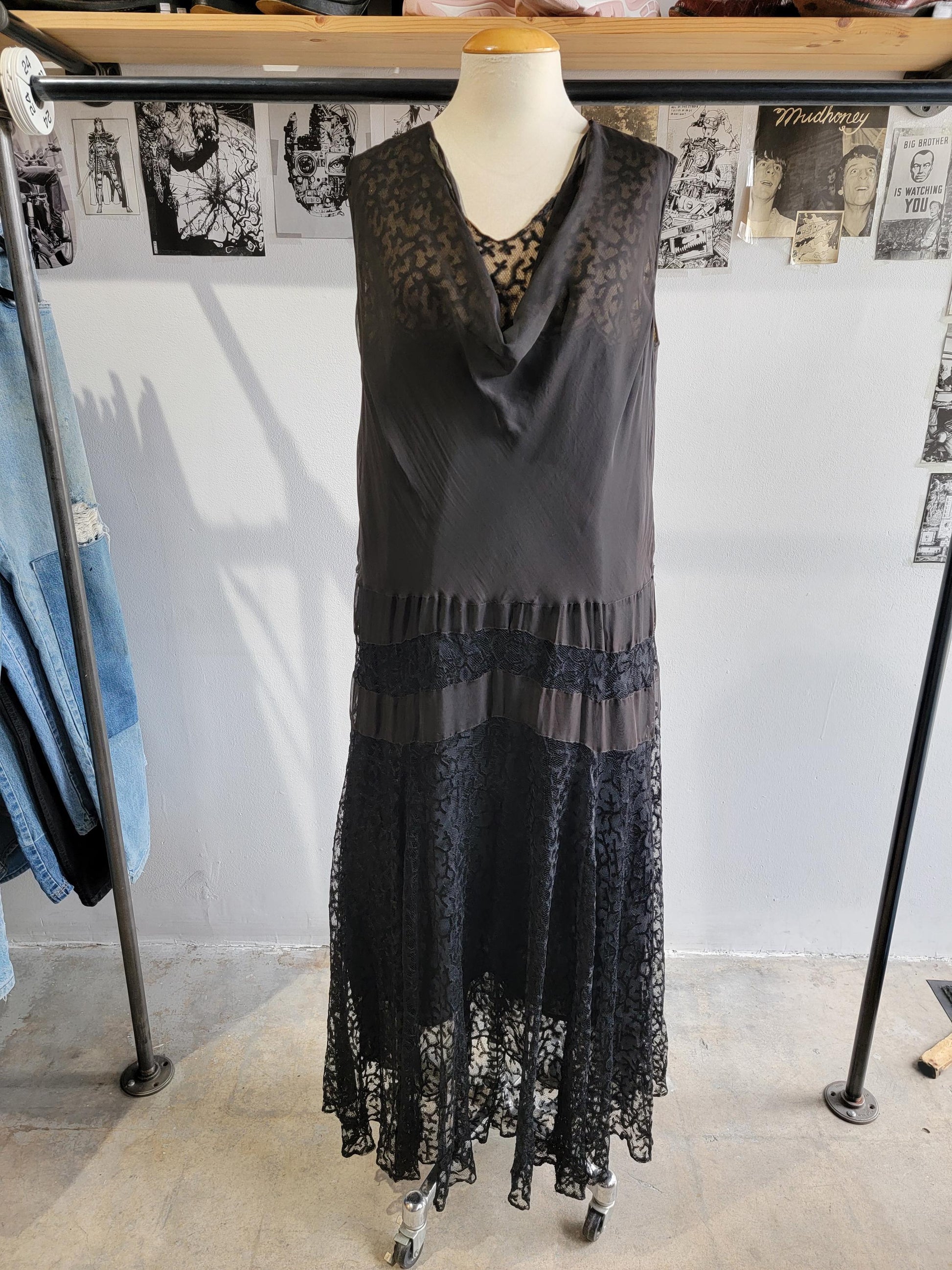 Antique 1920s Black Lace Dress | Size XL | Wendell New York | Drop Waist | Sleeveless | Flapper | Layered | Chiffon