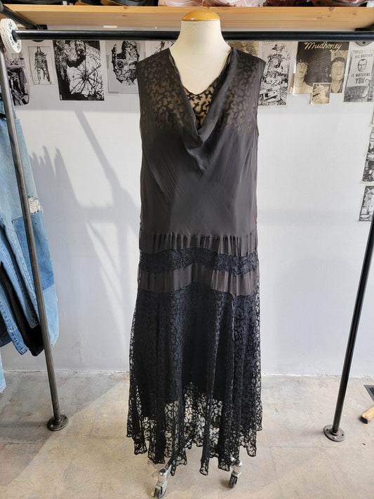 Antique 1920s Black Lace Dress | Size XL | Wendell New York | Drop Waist | Sleeveless | Flapper | Layered | Chiffon