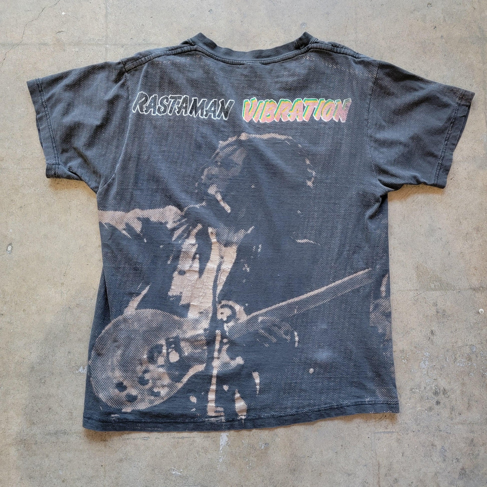 Vintage 90s Bob Marley All Over Print T-Shirt | Rap Tee | Reggae | Rastaman Vibration | Size Large | Faded | Perfectly Worn