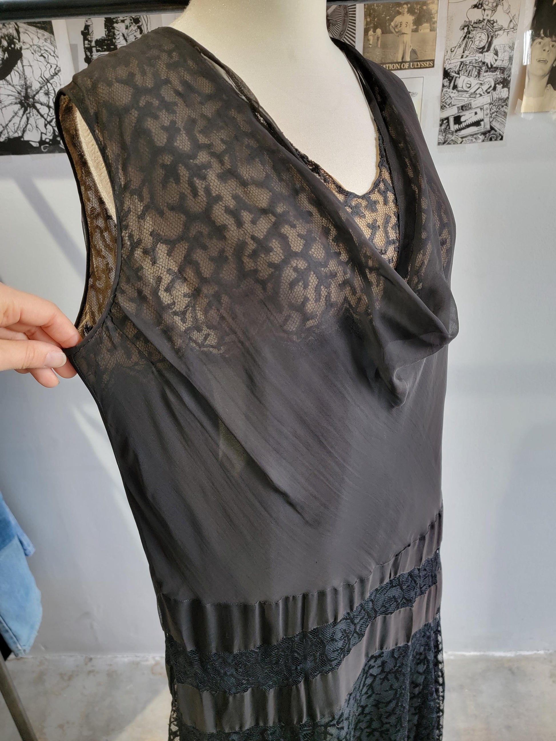 Antique 1920s Black Lace Dress | Size XL | Wendell New York | Drop Waist | Sleeveless | Flapper | Layered | Chiffon