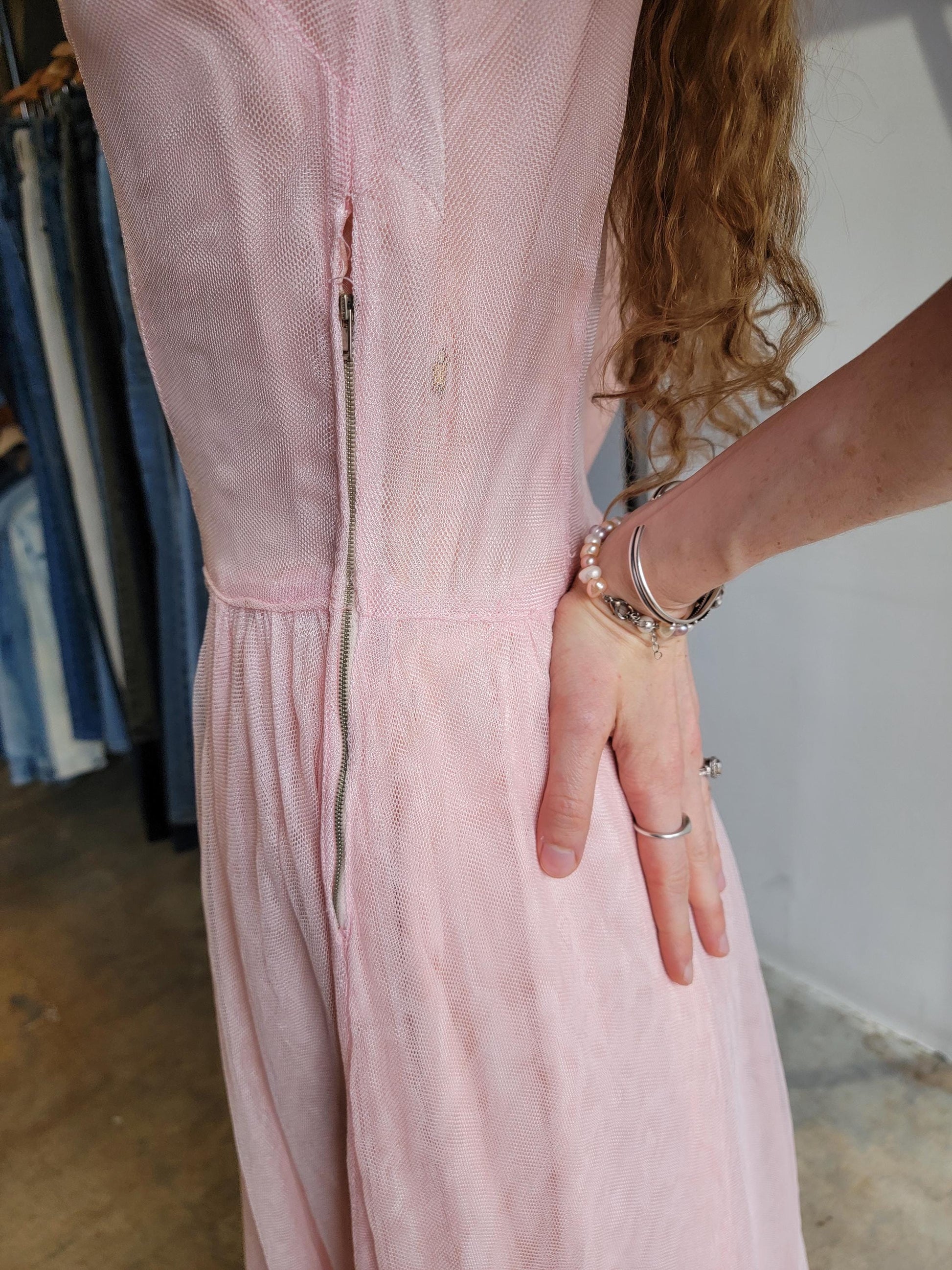 1940s Pink Mesh Gown with Puff Sleeves | XS | Prom | Formal Dress | Maxi | Princess