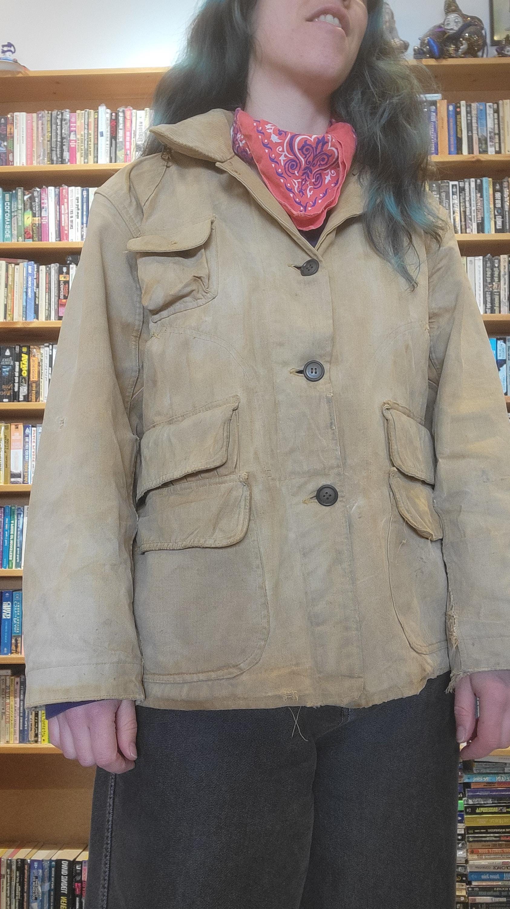 Vintage 30s / 40s Hunting Coat | Red Head Bone Dry | Rolling Hood | Corduroy Collar | Distressed | Duck Canvas | Medium