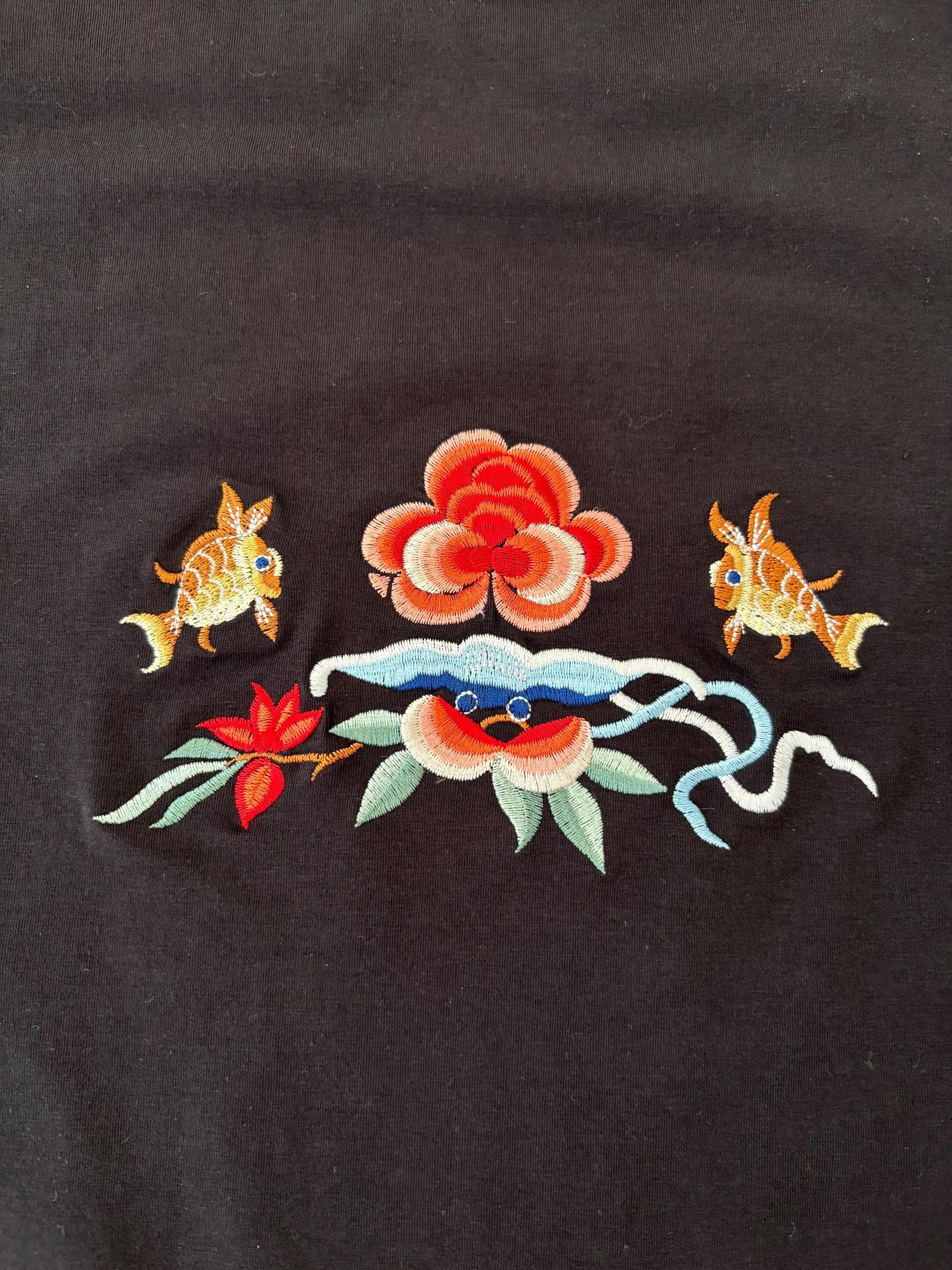 Vintage S/S 2001 J’adore Dior Black Tee | Christian Dior | Size 8 | Small | Designer | Embroidered | Sequin