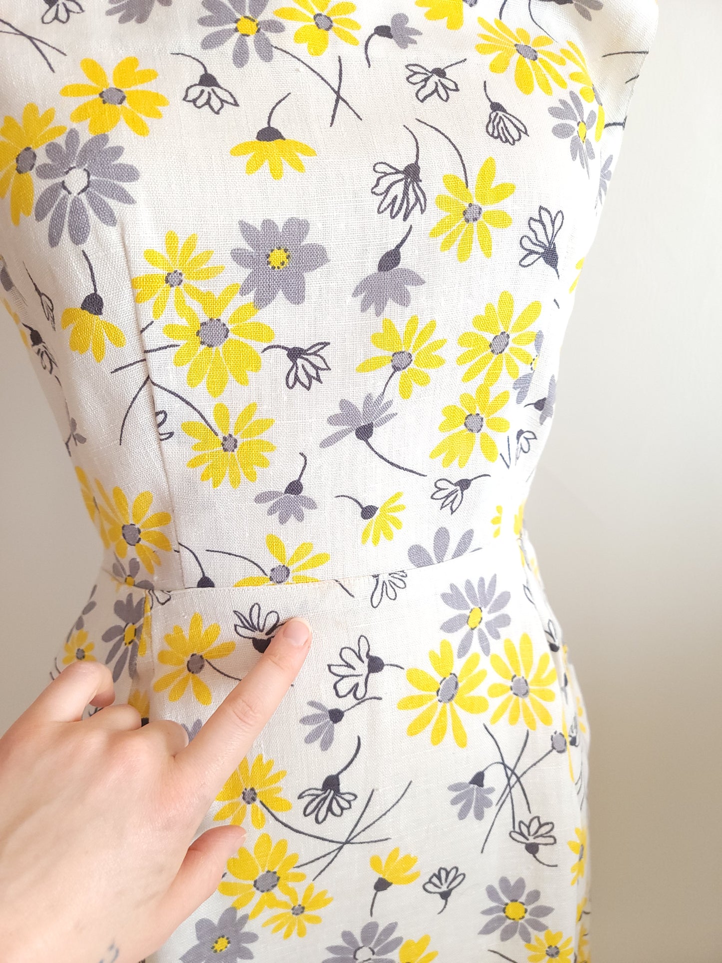 1960s Floral Summer Dress - Small