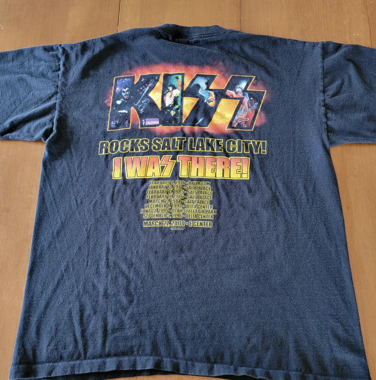 2000 Kiss Tour Shirt - XL