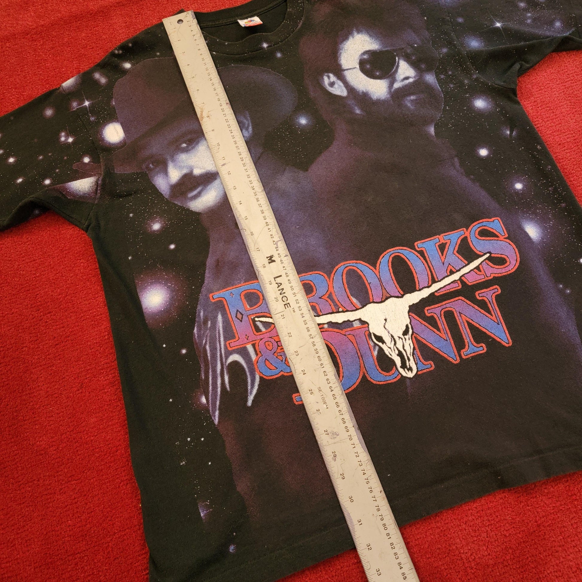 Vintage 90s Brooks & Dunn All Over Print T-shirt | Size XXL | Fruit of the Loom