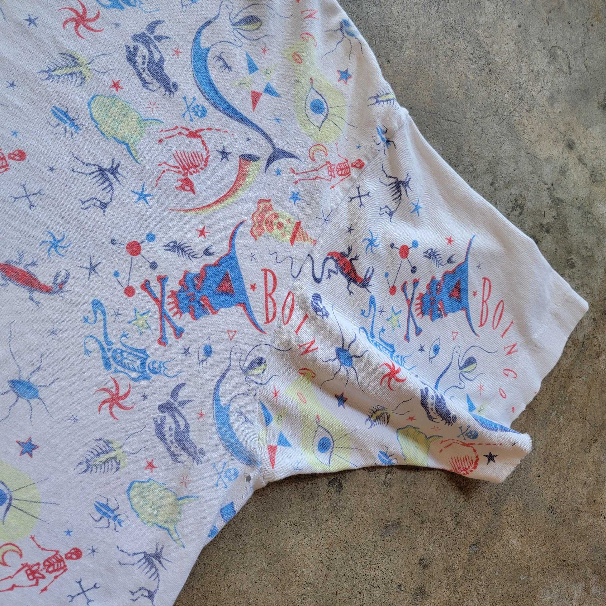 Vintage Early 90s Oingo Boingo T-Shirt | XL | All Over Print | AOP | Single Stitch | Belton Tag | Distressed | Thin | Worn | Cotton