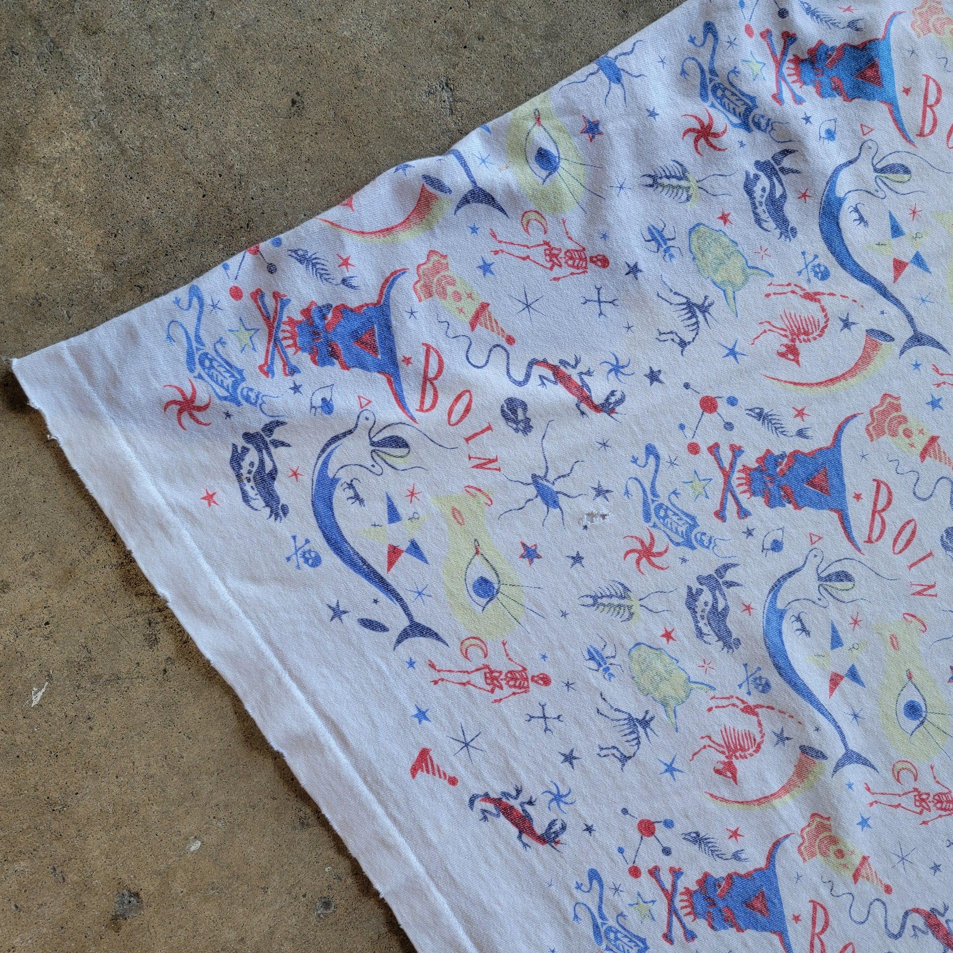 Vintage Early 90s Oingo Boingo T-Shirt | XL | All Over Print | AOP | Single Stitch | Belton Tag | Distressed | Thin | Worn | Cotton