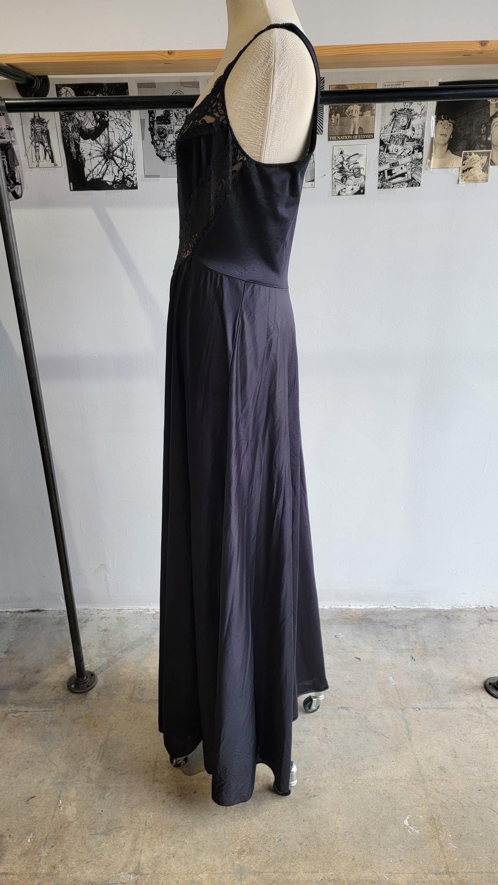 Vintage 1970s Black Full Skirt Night Gown | Olga Style | Size Large | Stretchy Tricot | Sexy
